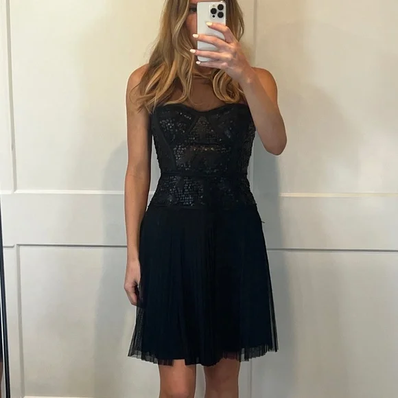 Black Tulle Cocktail Formal Party Dress BCBGMaxazria - Picture 8 of 8